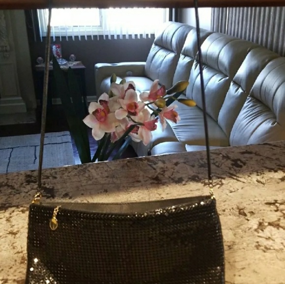 Purses - Picture 3 of 4